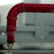 Miniatura do vídeo: Bee Engenharia - Soluções Integradas em Engenharia | Teste Hidrostático de Sprinkler (SPK)